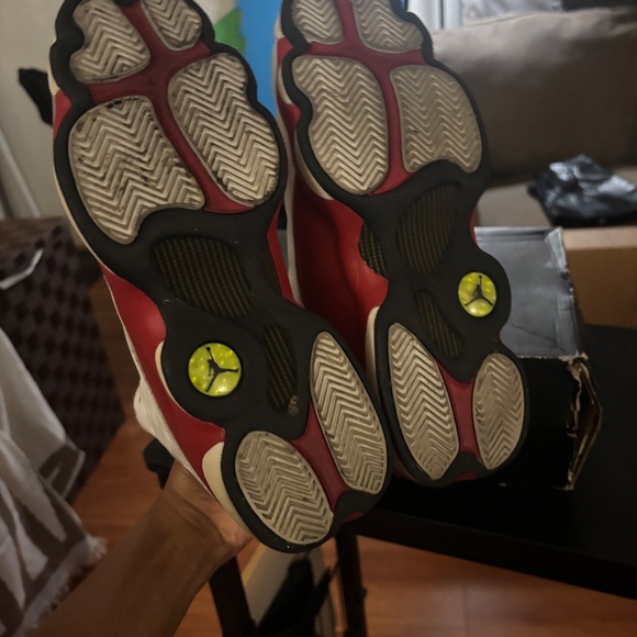 AIR JORDAN 13 RETRO - Size 7 GS, Red /grey/white - Picture 5 of 6